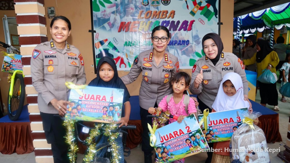 Doa Bersama Masyarakat Rempang, Polda Kepri Peringati Hari Jadi Polwan RI ke-78