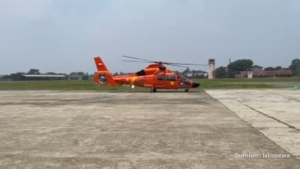 Helikopter HR-3604 Dikerahkan Bantu Pencarian Delapan Orang di Selat Sunda
