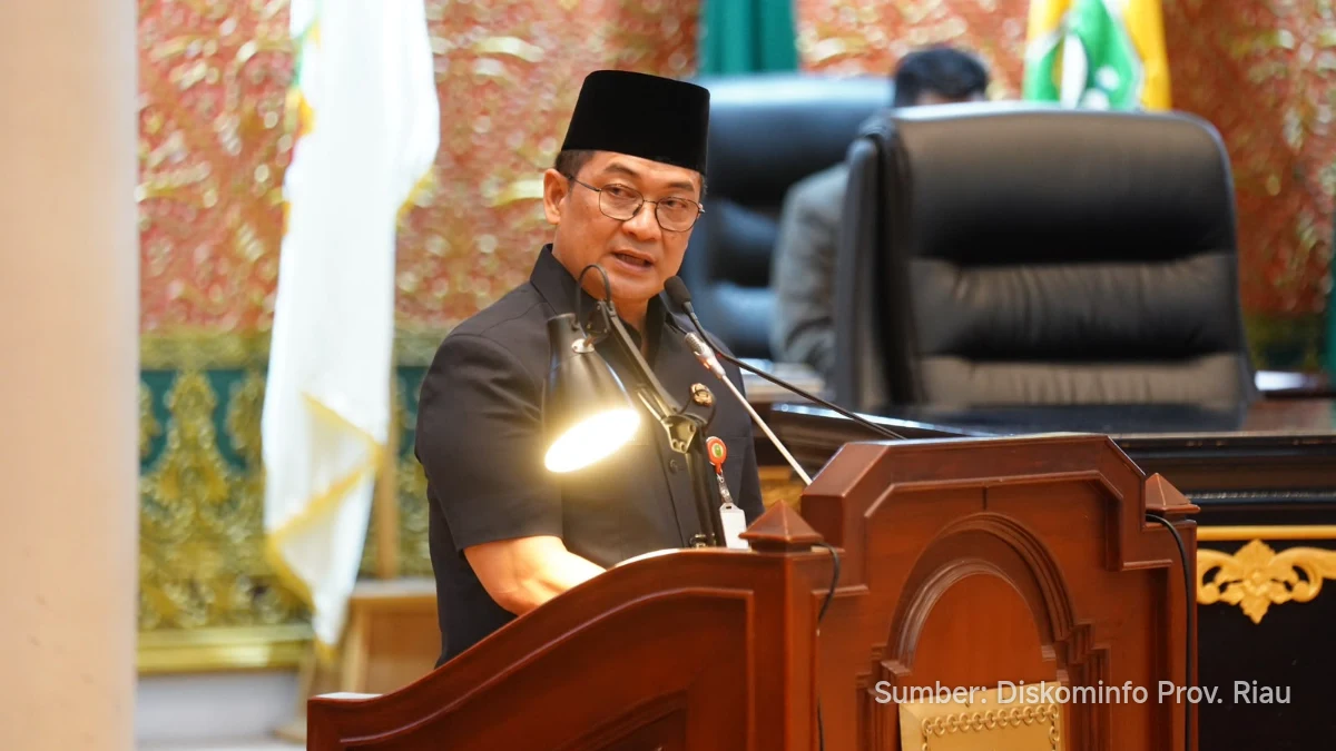 Rapat pemerintah Riau jaga layanan dasar dalam penyesuaian APBD 2026