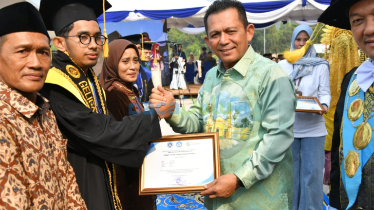 Ansar Ahmad berbicara di wisuda UMRAH, Tanjungpinang 2026