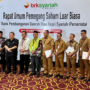 Bupati Bintan Roby Kurniawan di ballroom Menara Dang Merdu, Pekanbaru, saat RUPSLB BRK Syariah