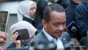 Bahlil Lahadalia berbicara di Istana Merdeka tentang pemadaman listrik di Batam