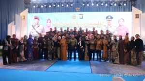 Irjen Pol Suhendri berbicara tentang keamanan di Grand Ballroom Radisson Hotel Batam