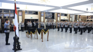 Kapolri Jenderal Suyudi Ario Seto memimpin upacara pelantikan di Mabes Polri Jakarta