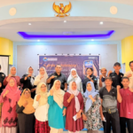Muliadi memimpin program Lapor Ombudsman di desa Ekang Anculai, Bintan