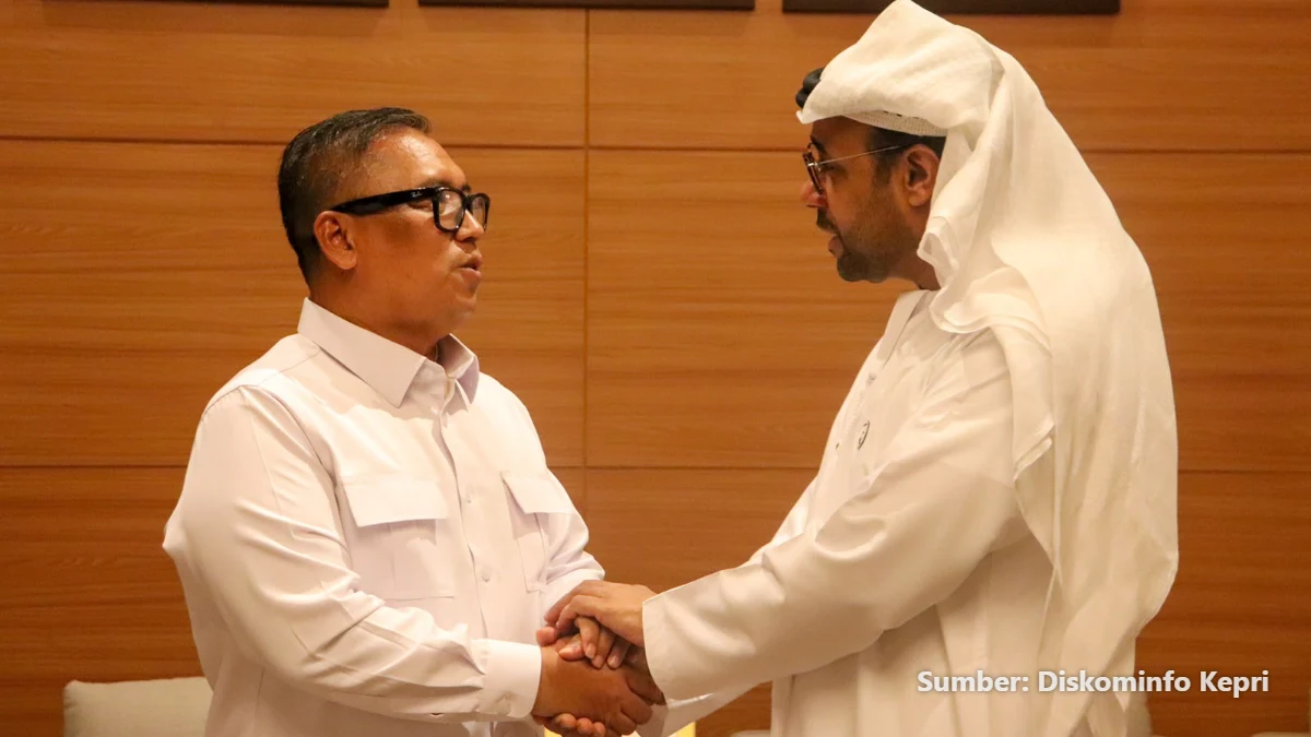 Wakil Gubernur Kepri Nyanyang Haris Pratamura berdiskusi dengan Duta Besar UEA di Jakarta Selatan
