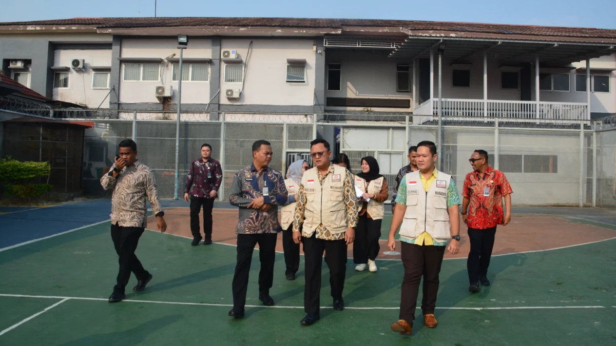 Tim Ombudsman Kepri memeriksa fasilitas dan mewawancarai warga binaan di Rutan Batam
