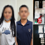 Petugas Polri menyita narkotika di tempat hiburan malam Batam