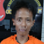 Polisi mengamankan tersangka M di Pelabuhan Palmatak, Anambas