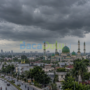 Ranti Kurniati forecaster BMKG memberikan prakiraan hujan ringan di Pekanbaru