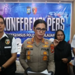 Kombes Pol Silvester Simamora mengumumkan pengunduran diri dari Dirreskrimsus Kepri